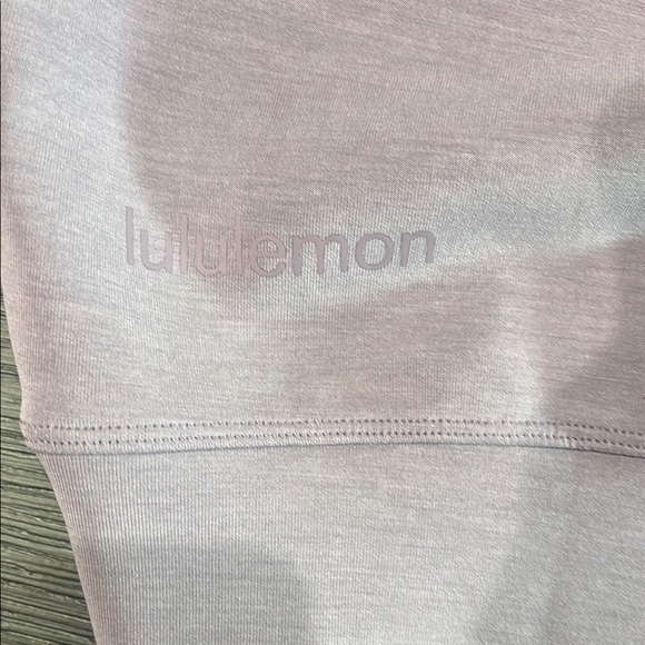 lululemon athletica lavender dog stream perfectly oversized cropped crew - Picture 3 of 3